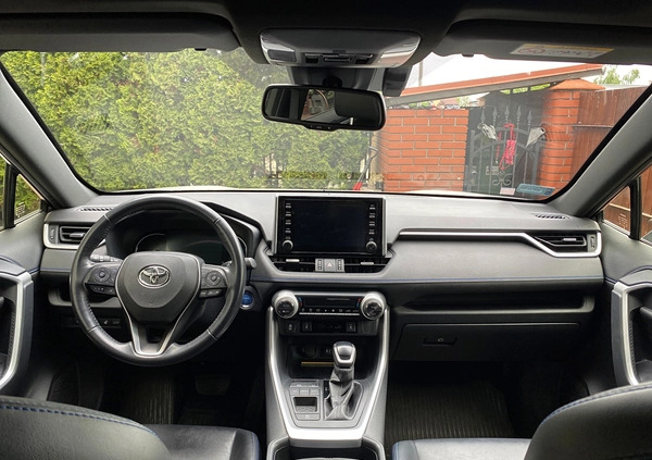 Toyota RAV4 cena 135500 przebieg: 97000, rok produkcji 2019 z Żyrardów małe 562